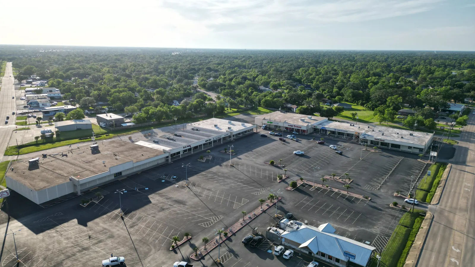 Brazosport Village Shopping Center — photo 1