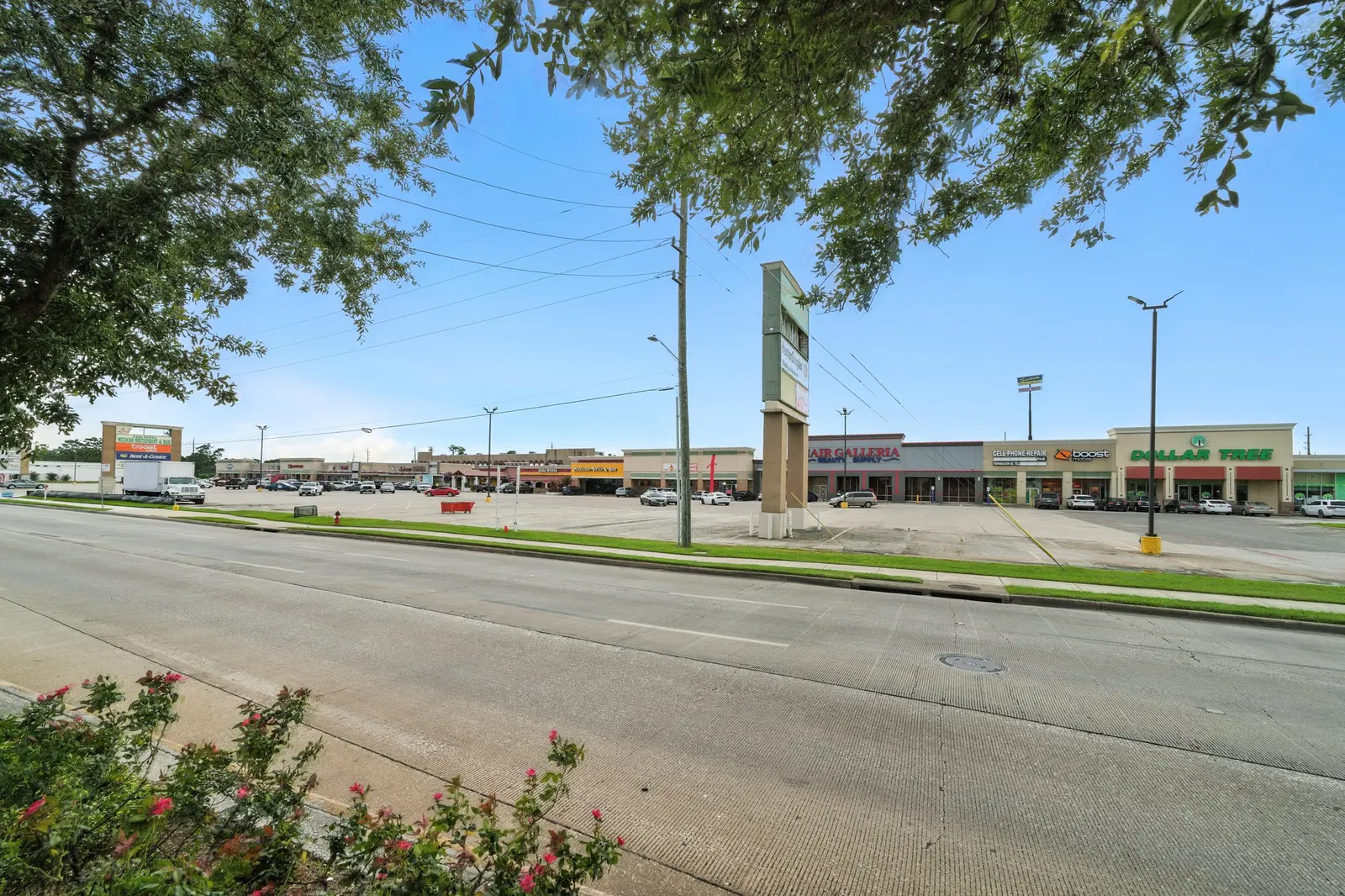 Cypress Village — photo 1